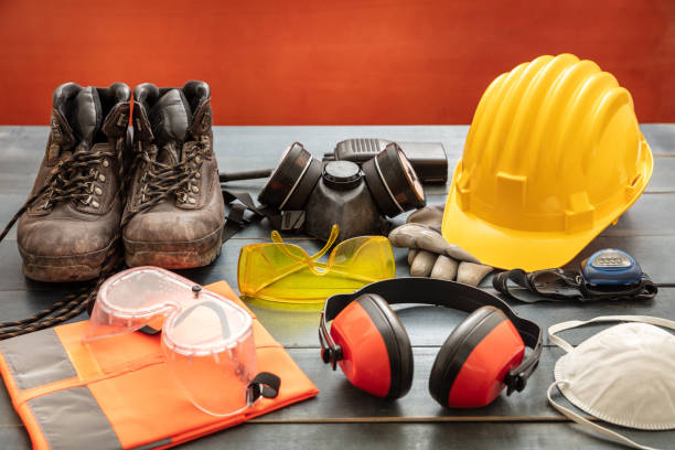 PERSONAL PROTECTIVE EQUIPMENT(PPE)